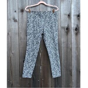 Athleta Salutation Stash Pocket II Textured 7/8 Tight Leggings Black White Large